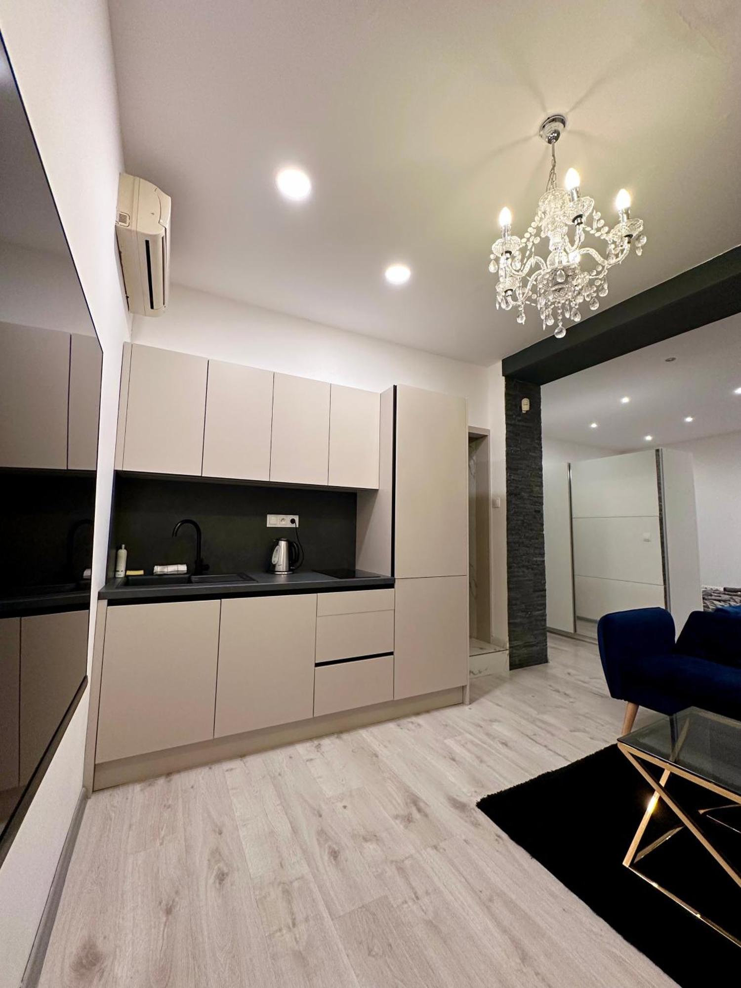 Luxury Apartment In 브라티슬라바 외부 사진